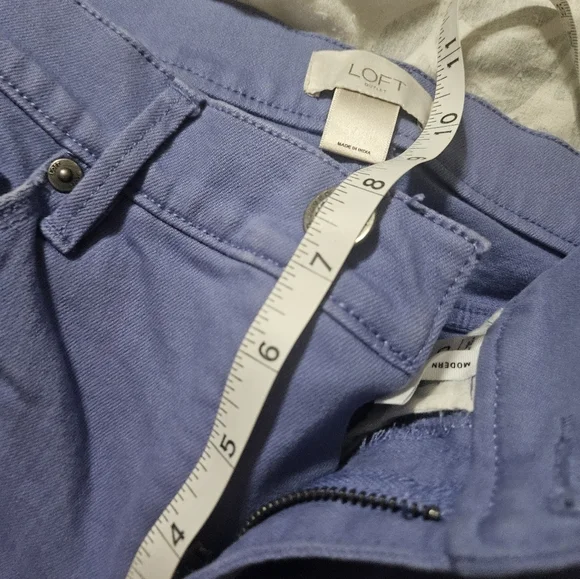 Loft lavender modern denim crop jeans! - Picture 6 of 7